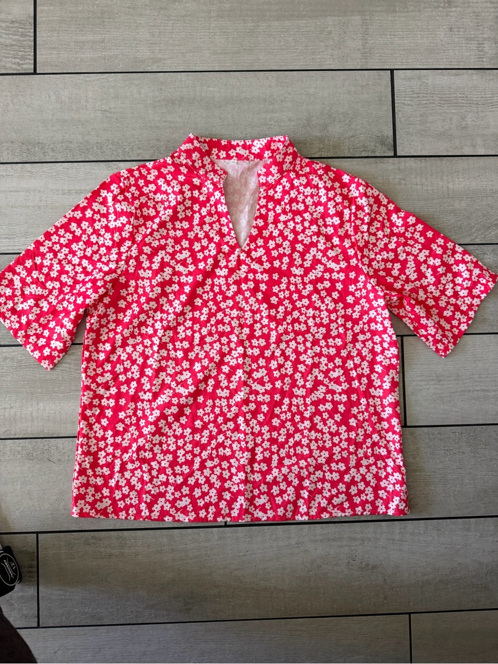 Amazon Pink Floral V-Neck Short Sleeve Blouse